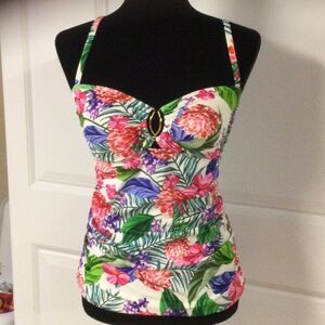 *Sale* Island Escape Floral Tankini